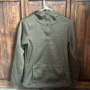 Colombia Womens pull over hunter green
